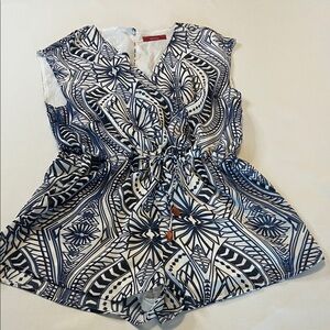 Saks 5th Ave RED label Women’s Romper